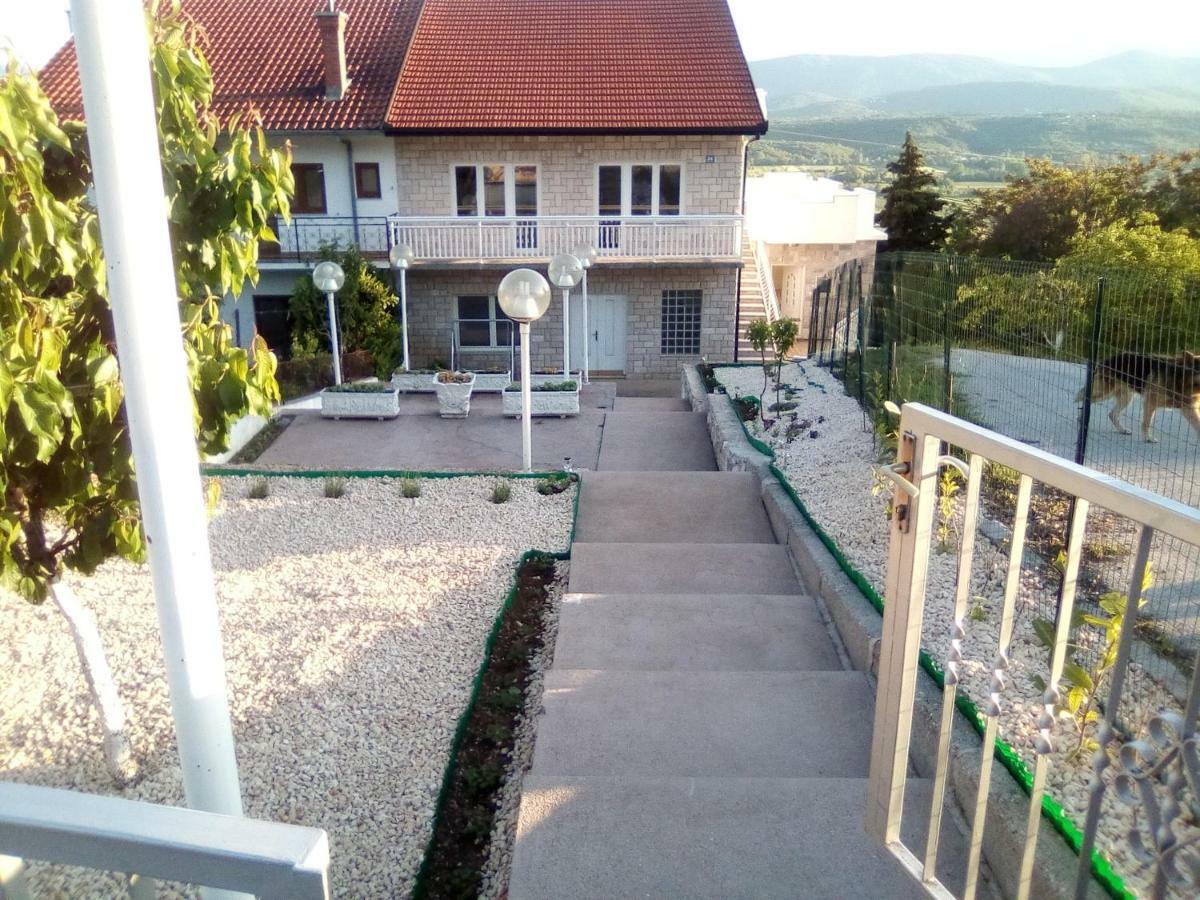 Studio Apartman Matkovic Imotski Exterior photo