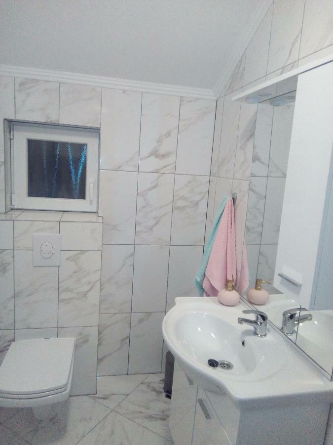 Studio Apartman Matkovic Imotski Exterior photo
